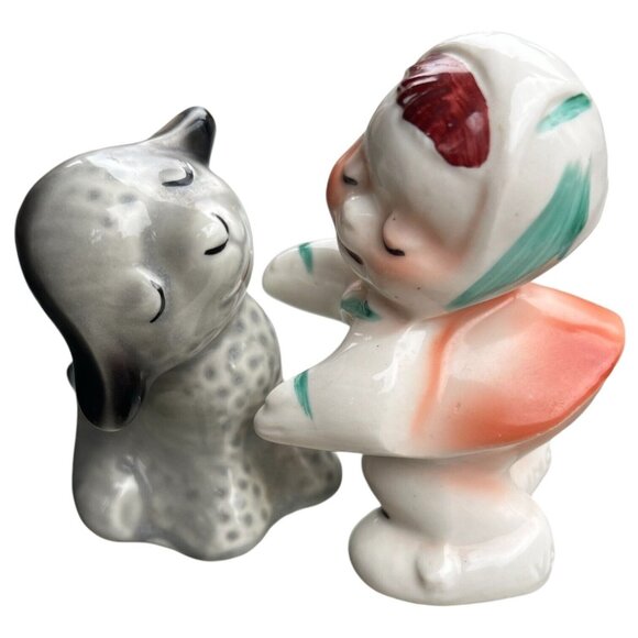 Vintage VanTellingen Girl and Gray Lamb Hugger Salt & Pepper Shaker Set Huggable - Picture 1 of 12